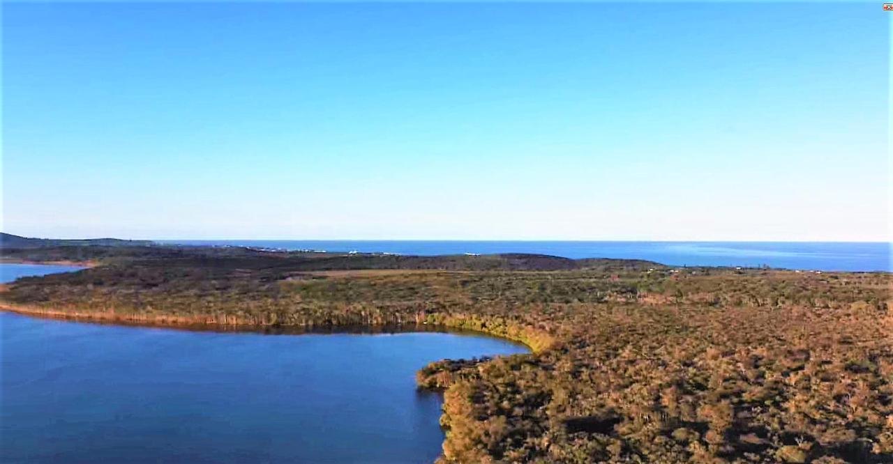 Lake Weyba Noosa Lodge & Kangaroos เพเรเจียนบีช ภายนอก รูปภาพ